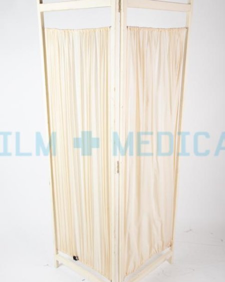 Hospital Screen Cream in Wood
